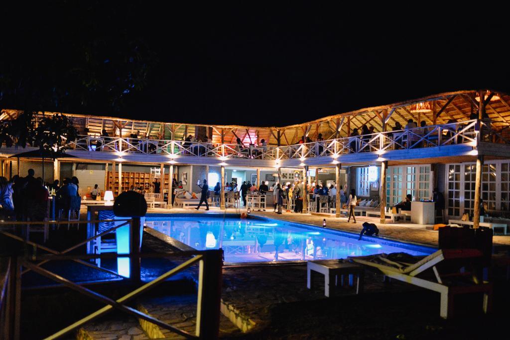 Pili Pili Boutique Hotel Кигали Экстерьер фото