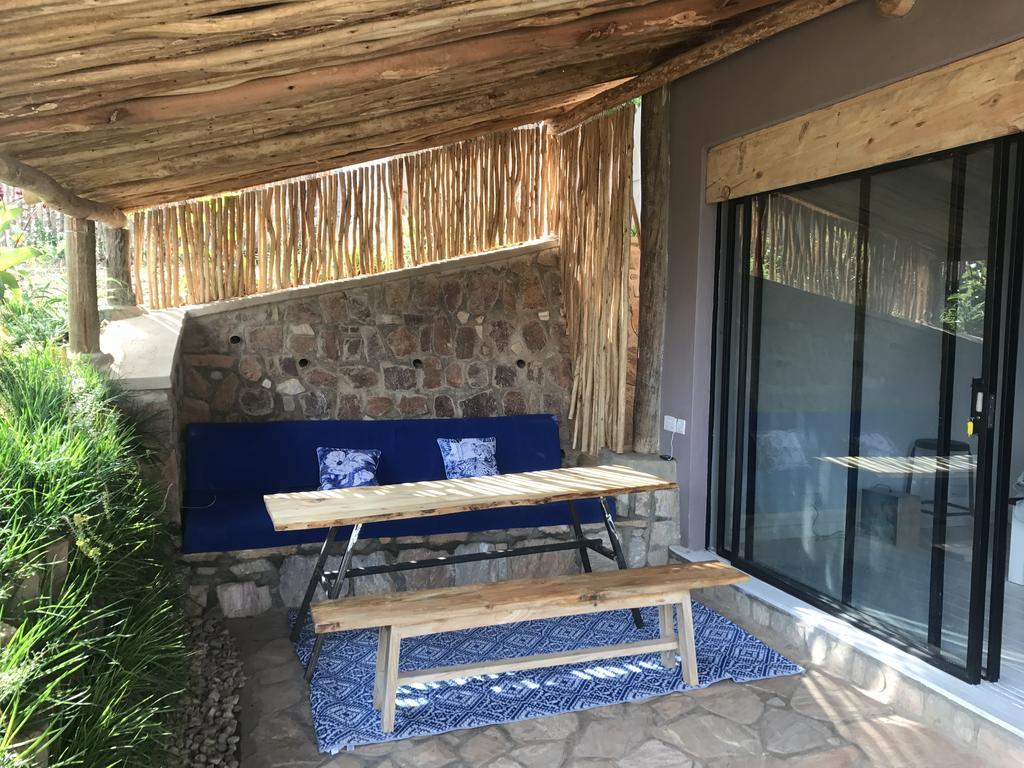 Pili Pili Boutique Hotel Кигали Номер фото